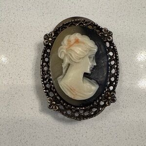 Vintage Cameo Brooch with Floral Frame